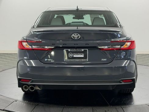 Used 2026 Toyota Camry SE FWD image 11