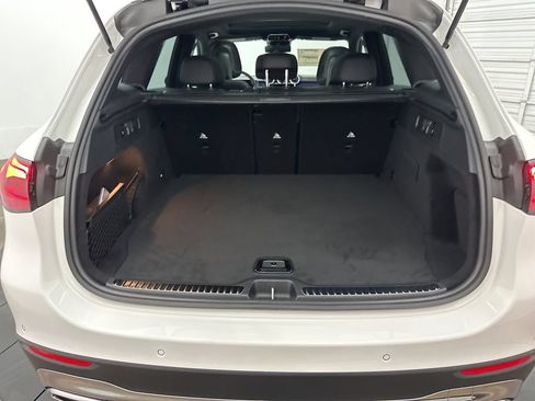 Used 2026 Mercedes-Benz GLC 300 4MATIC image 24