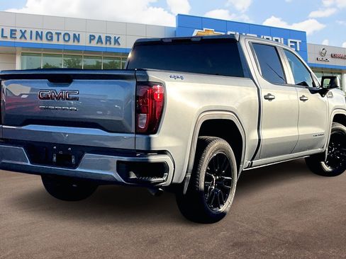 Used 2024 GMC Sierra 1500 Pro w/ Graphite Edition image 13