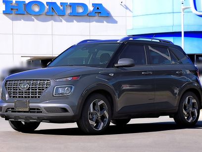 Used 2024 Hyundai Venue SEL