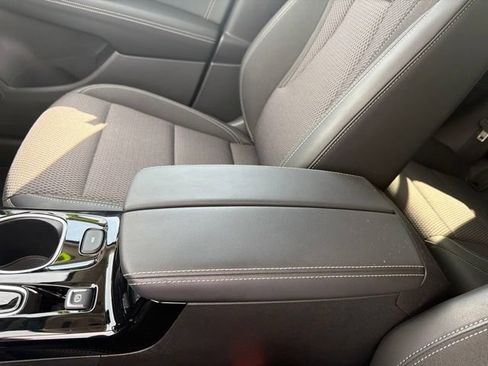 Used 2021 Buick Envision Preferred AWD/4WD image 34