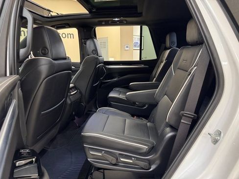 Used 2025 Cadillac Escalade Sport w/ Touring Package image 26