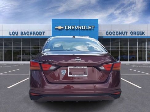 Used 2024 Nissan Altima 2.5 SV image 31