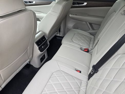 New 2026 Volkswagen Atlas SEL Premium R-Line AWD/4WD image 26