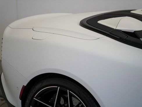 New 2026 Aston Martin Vanquish Volante image 30