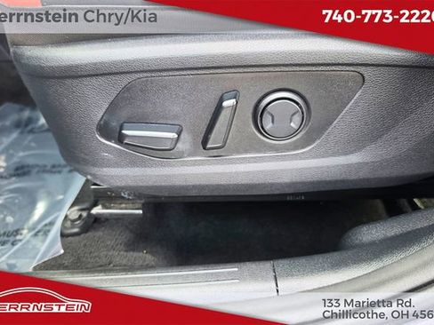 Used 2023 Kia Sportage SX image 16