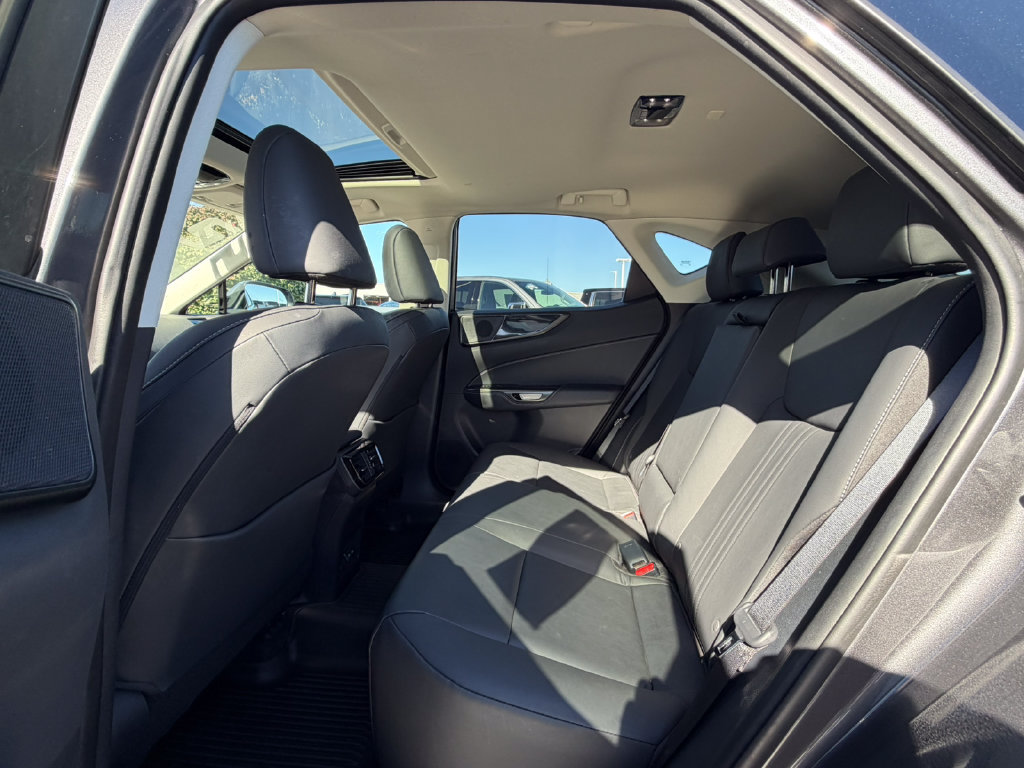 Used 2024 Lexus NX 350 AWD w/ Cold Area Package image 31