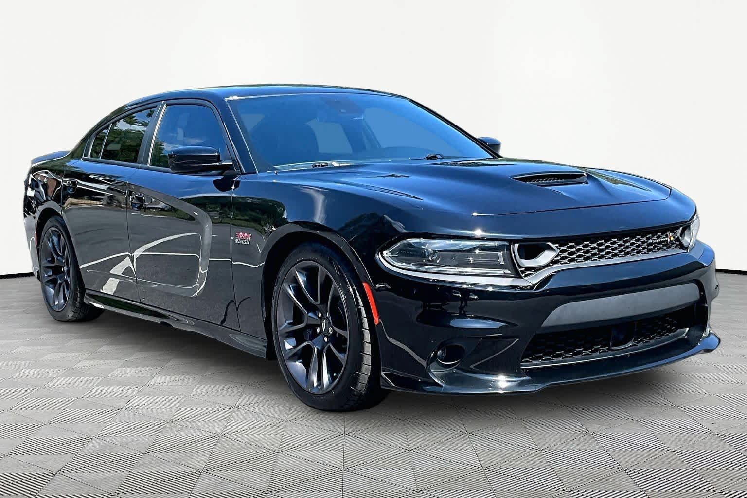 Used 2023 Dodge Charger Scat Pack w/ Plus Group RWD image 5