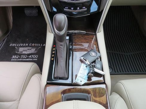 Used 2013 Cadillac XTS image 20