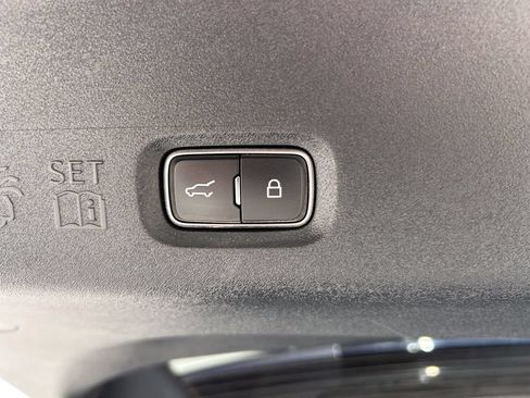 Certified 2025 Lincoln Navigator Black Label AWD/4WD image 24
