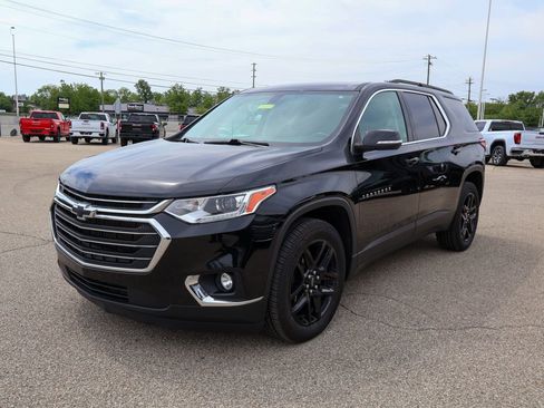Used 2021 Chevrolet Traverse LT AWD/4WD image 25
