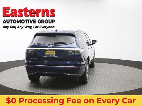 Used 2022 Buick Enclave Avenir w/ Avenir Technology Package AWD/4WD image 42