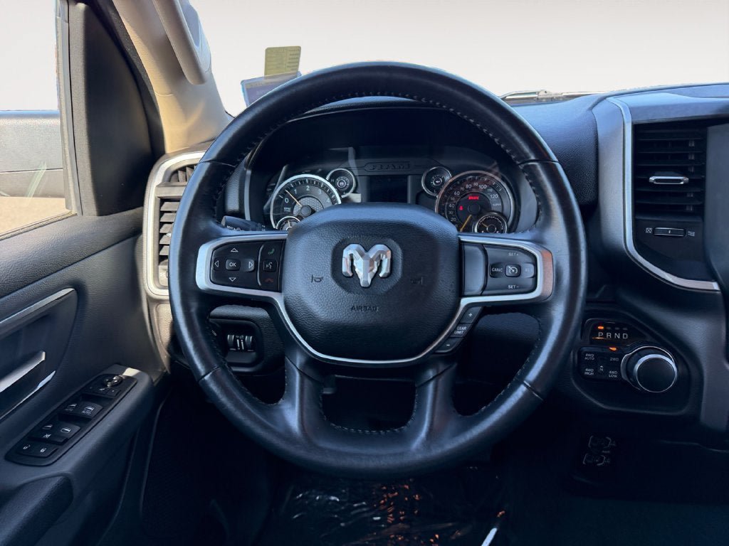 Used 2019 RAM 1500 Big Horn AWD/4WD image 14