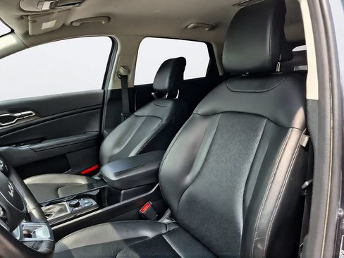 Used 2023 Kia Sportage EX FWD image 24