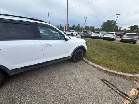 Used 2024 Kia Telluride SX X-Pro AWD/4WD image 4