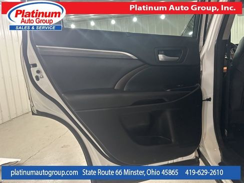 Used 2018 Toyota Highlander Limited image 48