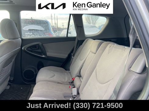 Used 2012 Toyota RAV4 Base image 10