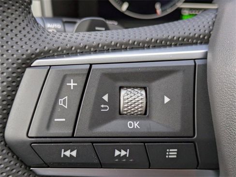 New 2025 Mitsubishi Outlander SE image 24