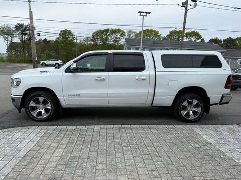 Used 2024 RAM 1500 Laramie AWD/4WD image 5