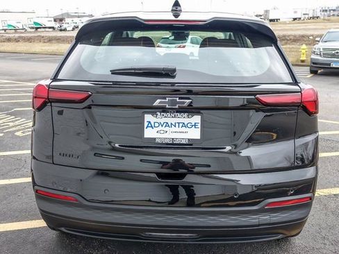 New 2027 Chevrolet Bolt LT w/ Comfort Package FWD image 7