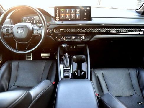 Used 2023 Honda Accord Sport image 13