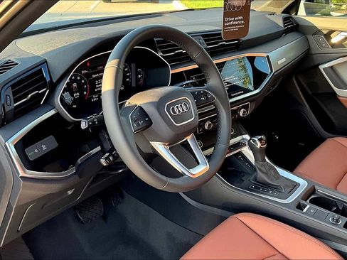 New 2025 Audi Q3 2.0T Premium Plus image 8