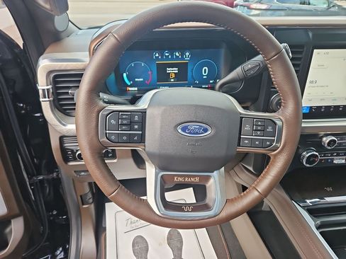 Used 2026 Ford F450 King Ranch w/ FX4 Off-Road Package AWD/4WD image 15