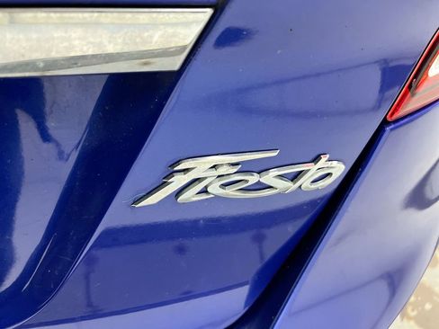 Used 2014 Ford Fiesta Titanium image 26