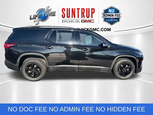 Used 2023 Chevrolet Traverse LT w/ Midnight/Sport Edition AWD/4WD image 7