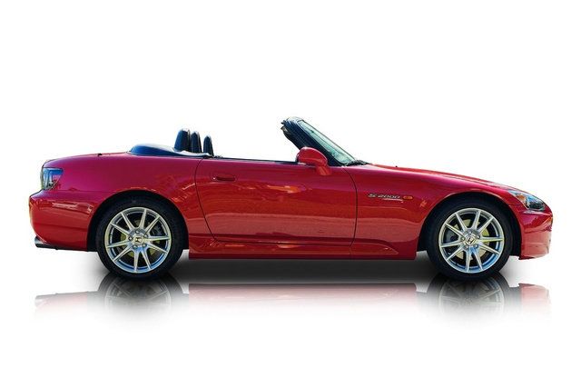 Used 2004 Honda S2000 image 2