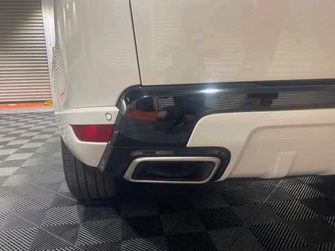 Used 2019 Land Rover Range Rover Sport HSE Dynamic image 36