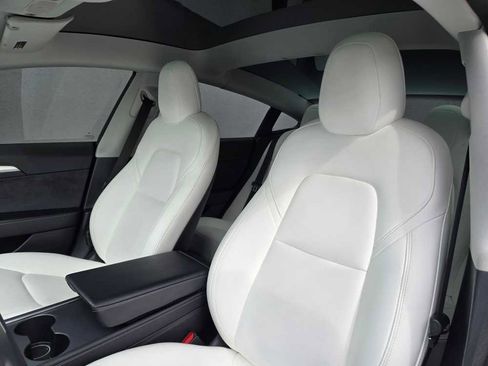 Used 2021 Tesla Model 3 Standard Range Plus image 20