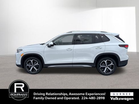 New 2026 Volkswagen Tiguan SE image 5