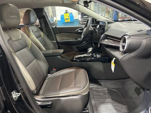 New 2026 Chevrolet Trax ACTIV w/ Sunroof Package image 40