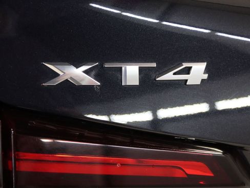 Used 2023 Cadillac XT4 Premium Luxury AWD/4WD image 14