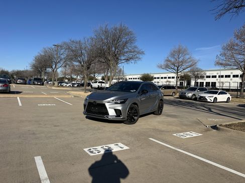 Used 2024 Lexus RX 500h F Sport w/ Accessory Package (K3) image 3