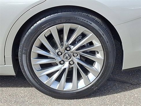 Used 2019 Lexus ES 350 Ultra Luxury image 28