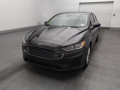 Used 2019 Ford Fusion SE FWD image 15