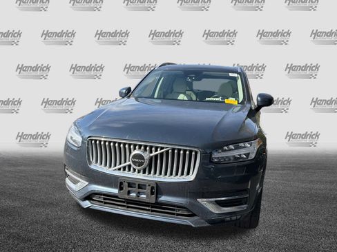 Certified 2023 Volvo XC90 B5 Plus w/ Protection Package Premier image 6