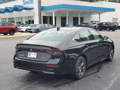 New 2026 Honda Accord EX-L image 7
