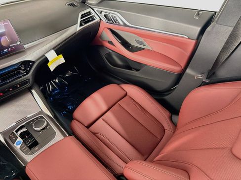 New 2026 BMW i4 eDrive40 w/ M Sport Package RWD image 25