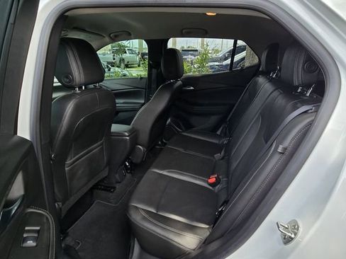 Used 2024 Buick Encore GX Sport Touring FWD image 15