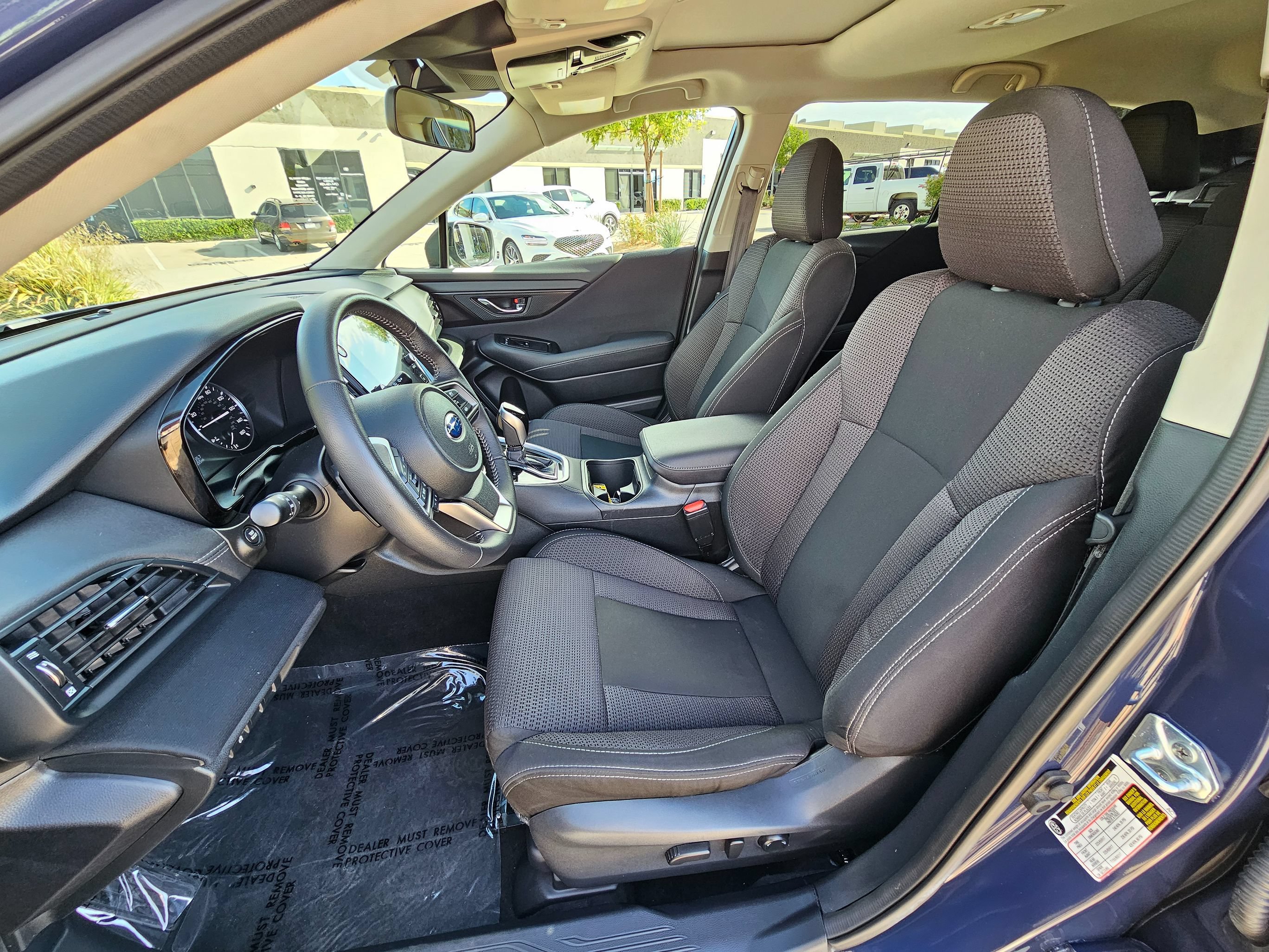 Used 2025 Subaru Outback Premium AWD/4WD image 17