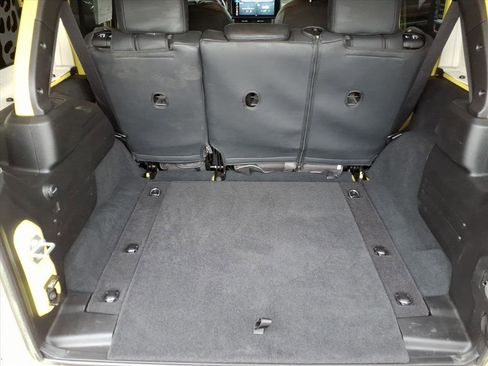 Used 2024 Jeep Wrangler Unlimited Sport AWD/4WD image 15