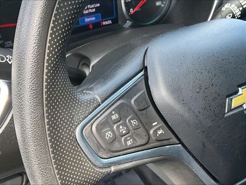 Used 2022 Chevrolet Equinox LT FWD image 19