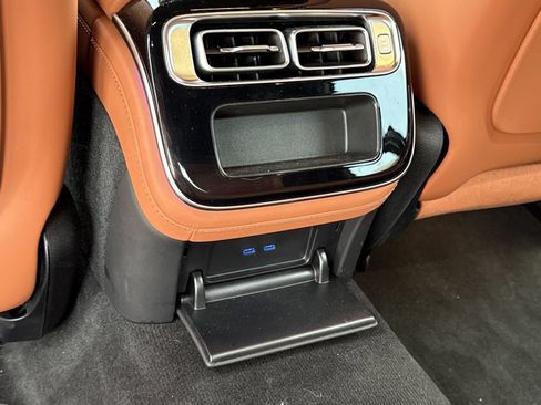 Certified 2024 Mercedes-Benz S 580 4MATIC Sedan image 11