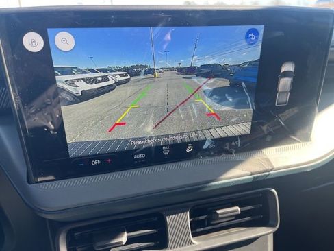 New 2026 Ford Maverick XL image 22