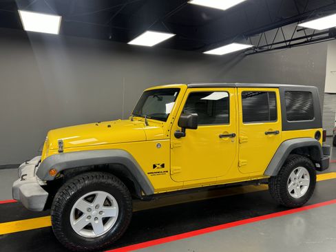 Used 2008 Jeep Wrangler Unlimited X image 2