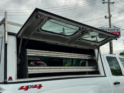 Used 2019 Chevrolet Silverado 2500 W/T w/ Snow Plow Prep Package AWD/4WD image 18