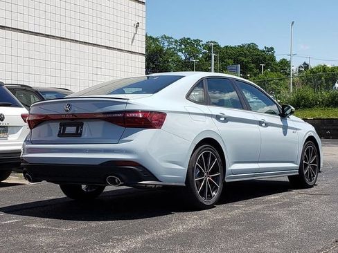 New 2026 Volkswagen Jetta GLI Autobahn FWD image 3